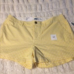 Old Navy everyday shorts.  Yellow plaid size 12